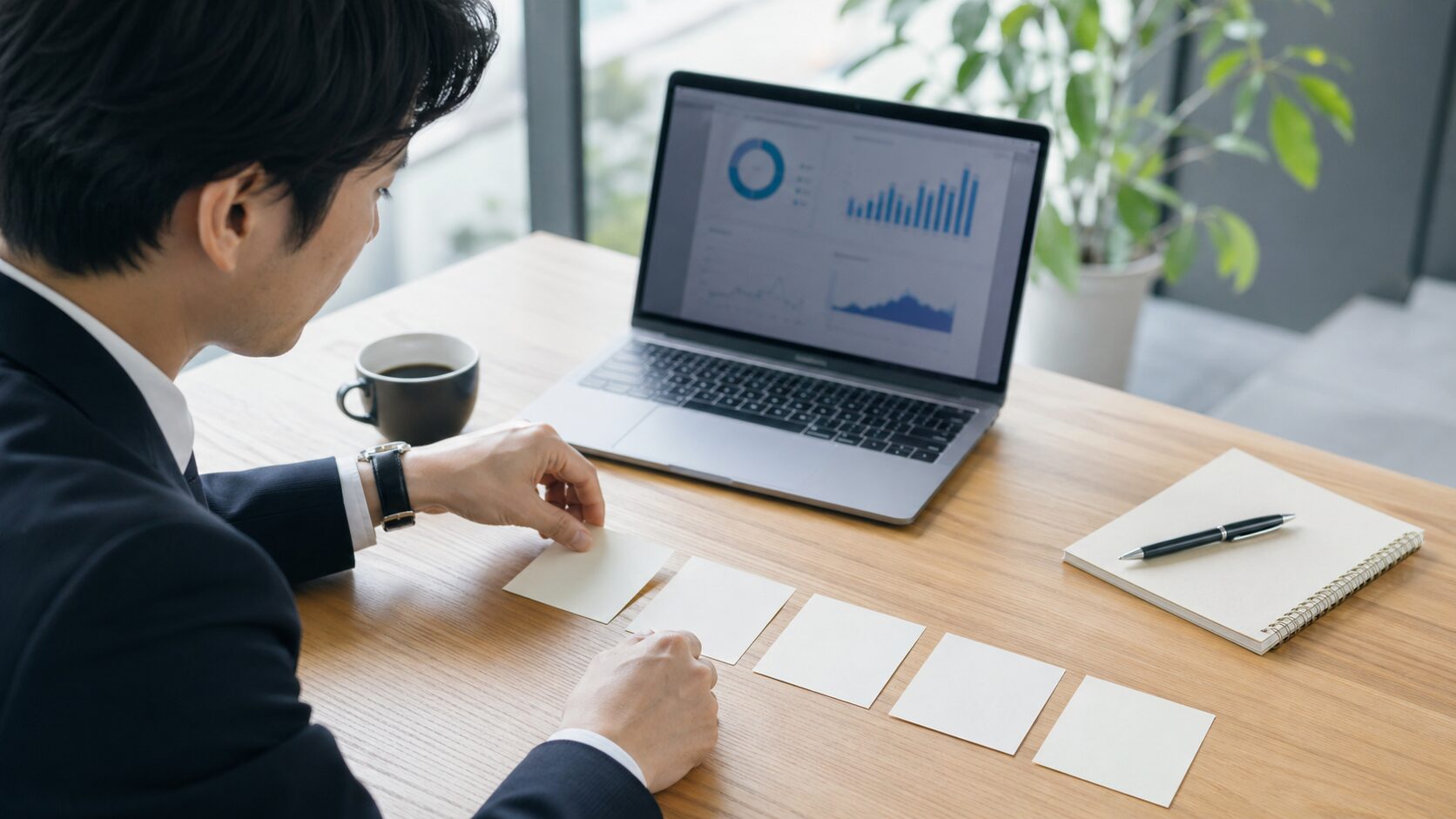 GTMメソッドの5ステップを設計するビジネスパーソン